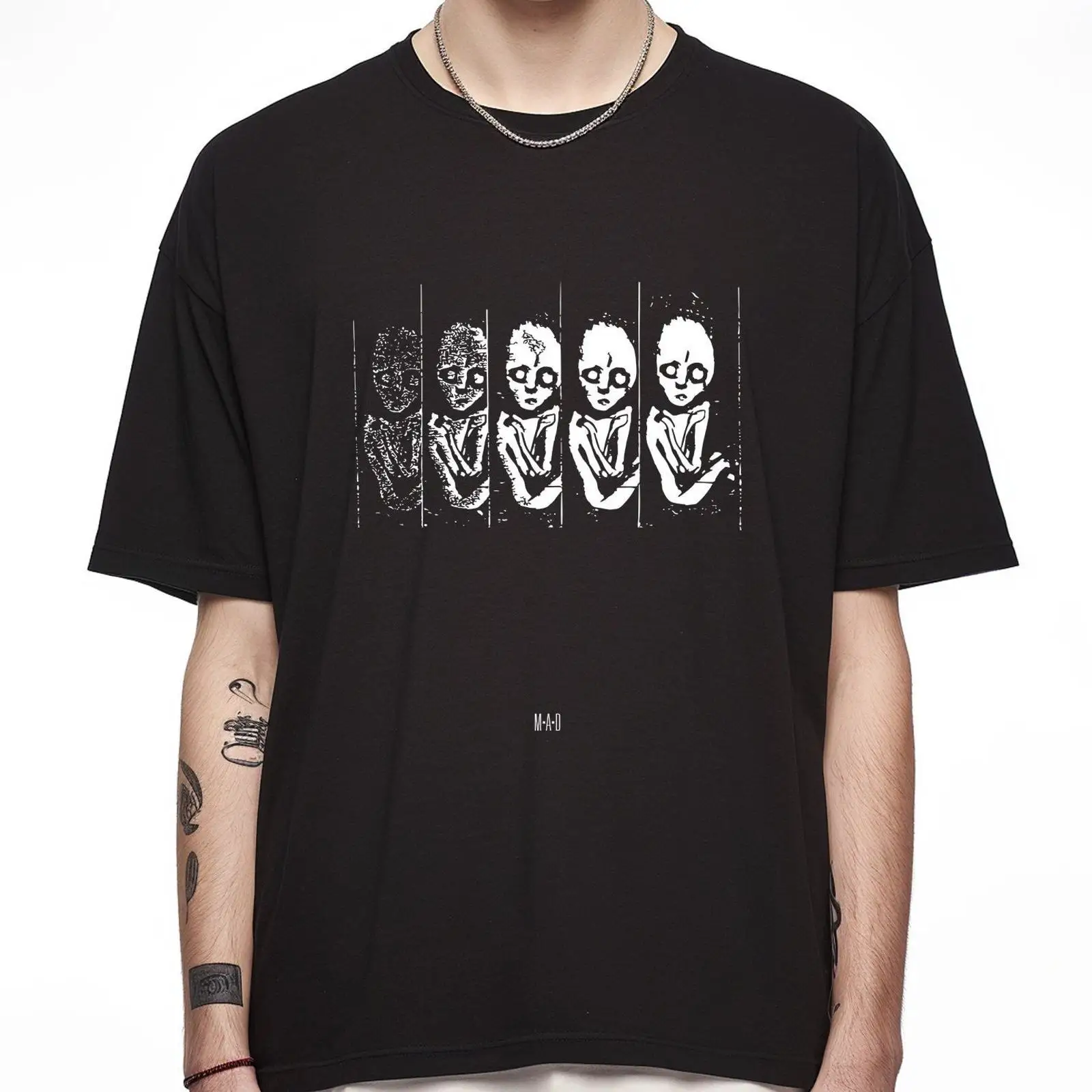 Koszulka MAD 001 minimalistycz – Streetwear Brand Aesthetic recenzja i cena