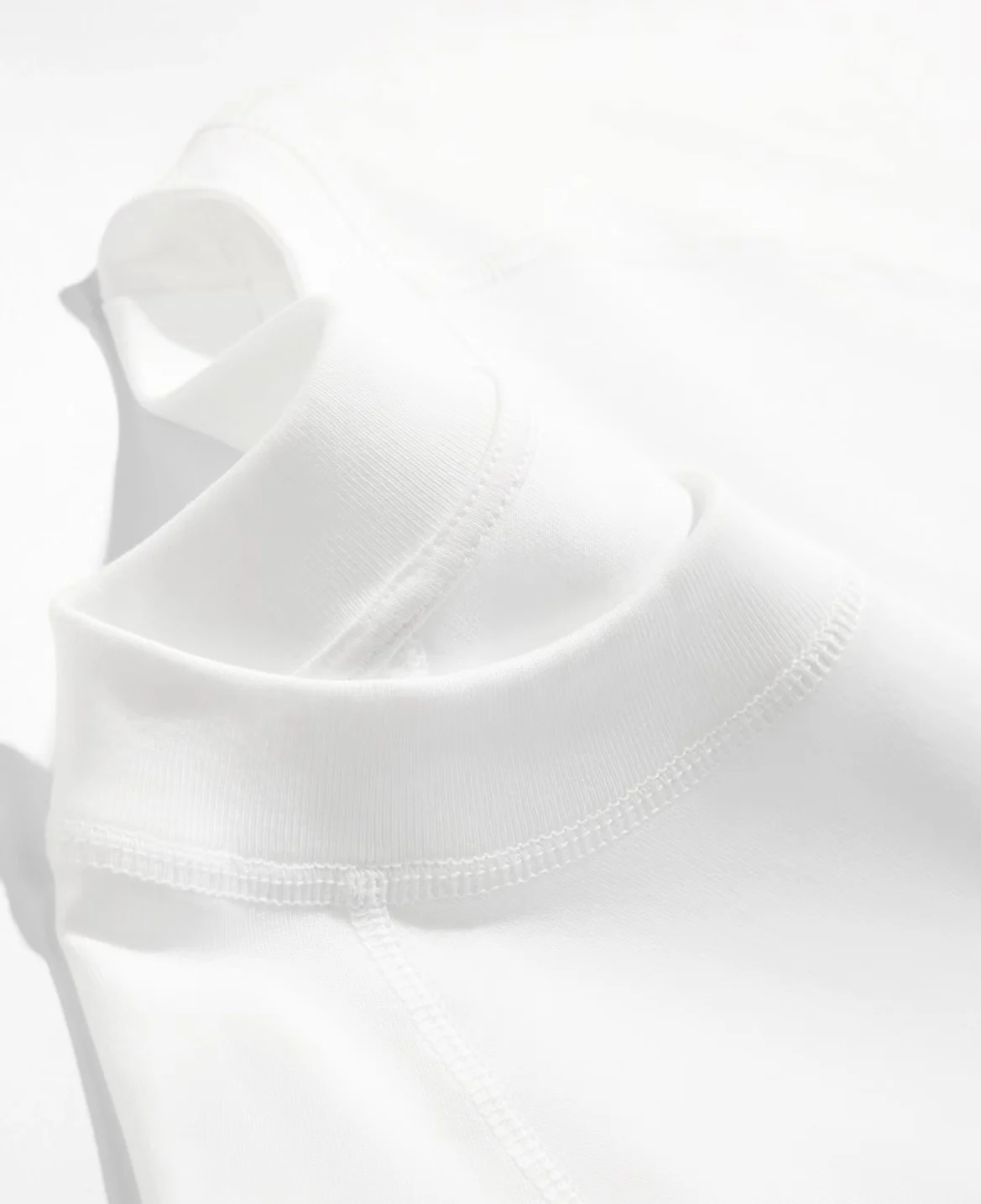 Koszulka MAD 001 minimalistycz – Streetwear Brand Aesthetic recenzja i cena